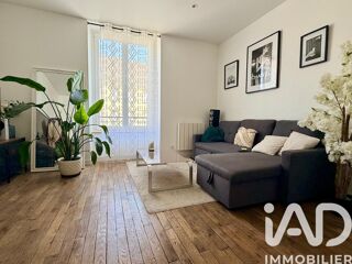  Immeuble à vendre 243 m²
