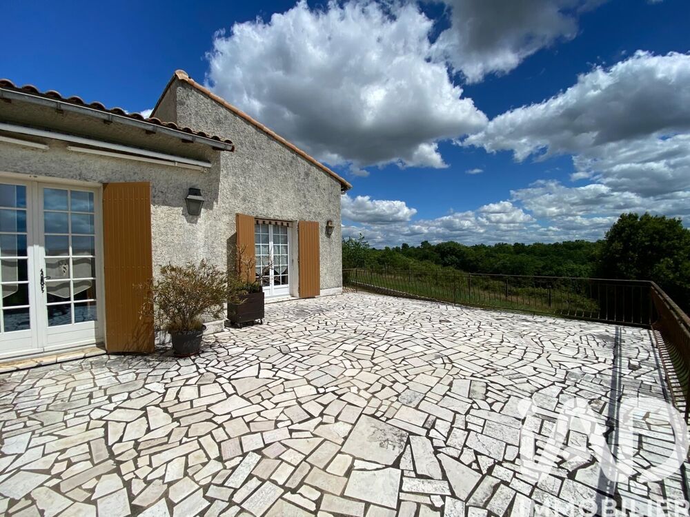 Vente Maison Vente Maison/villa 8 pièces Sainte-eanne