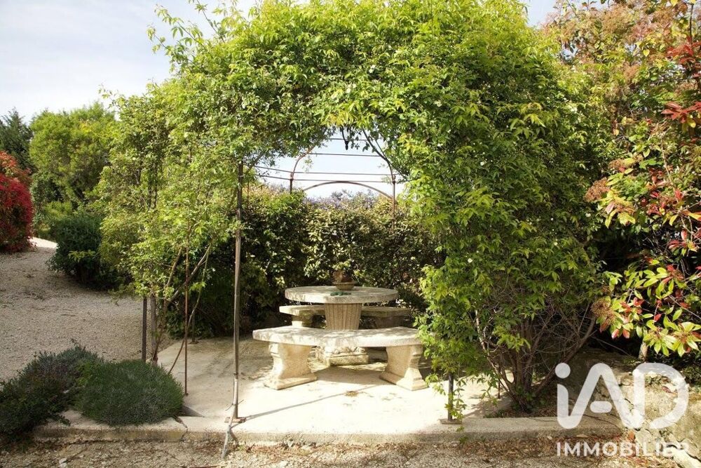 à vendre  Maison Murs (84220)