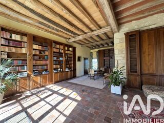  Maison à vendre 15 + pièces 490 m²