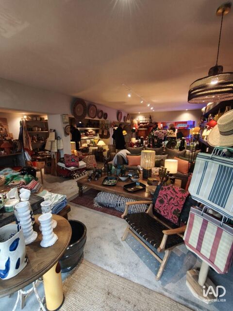   Vente Boutique/Local commercial 180 m&sup2; 
