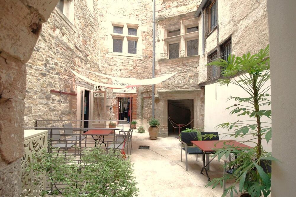 Immeuble avec Commerces