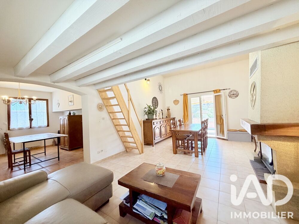 Vente Maison Vente Maison traditionnelle 6 pièces Roquefort-des-corbières
