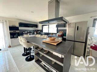  Maison à louer 5 pièces 147 m²
