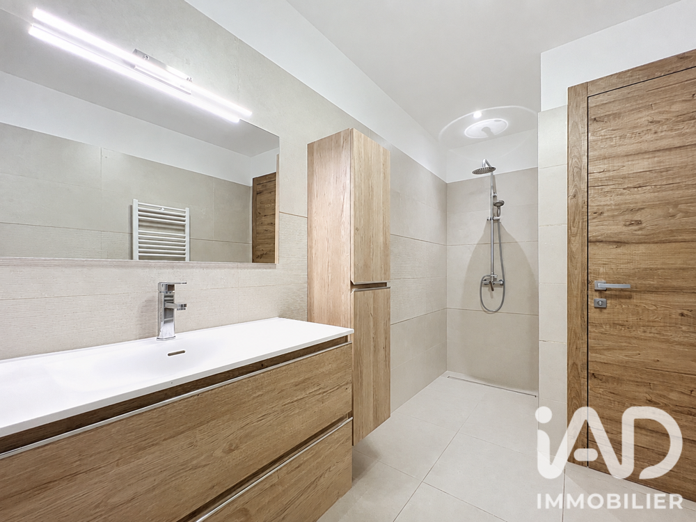 à vendre  Maison Roquebrune-sur-Argens (83520)