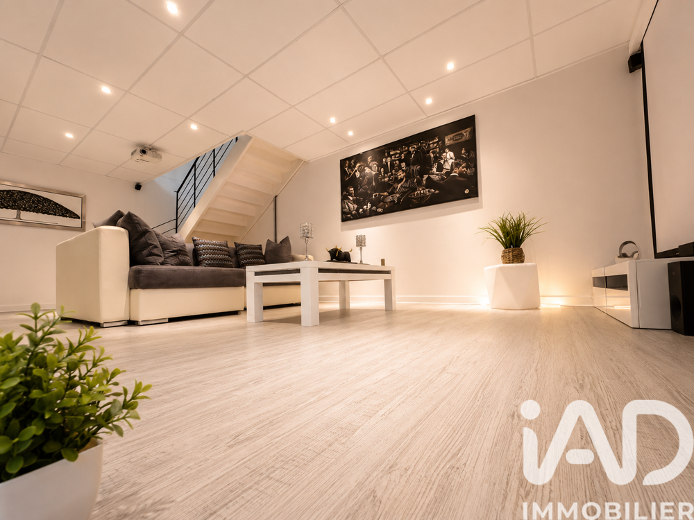 à vendre  Maison Villeneuve-sur-Yonne (89500)