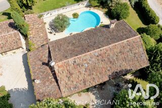  Maison à vendre 10 pièces 330 m²