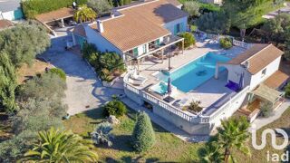  Maison à vendre 10 pièces 258 m²