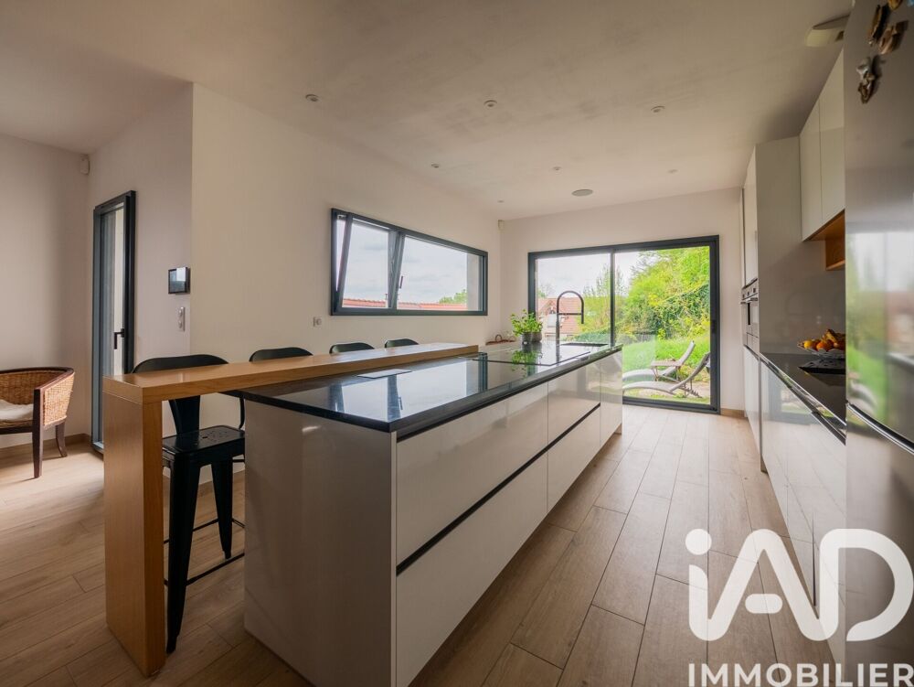 Vente Maison Vente Maison d'architecte 5 pièces Crégy-lès-meaux