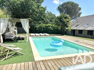  Maison à vendre 10 pièces 256 m²