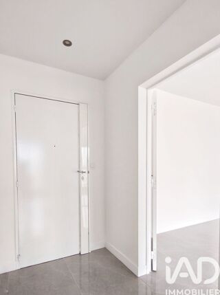  Appartement à louer 3 pièces 60 m²