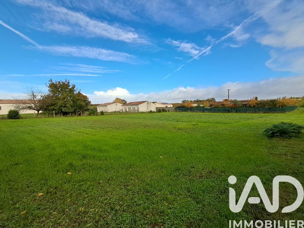Vente Terrain Vente Terrain à bâtir 1 200 m&sup2; Aujac