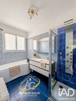 Maison à vendre 8 pièces 186 m²