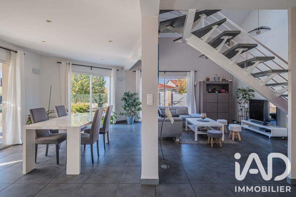 Vente Maison Vente Maison/villa 5 pièces Le grand-lemps