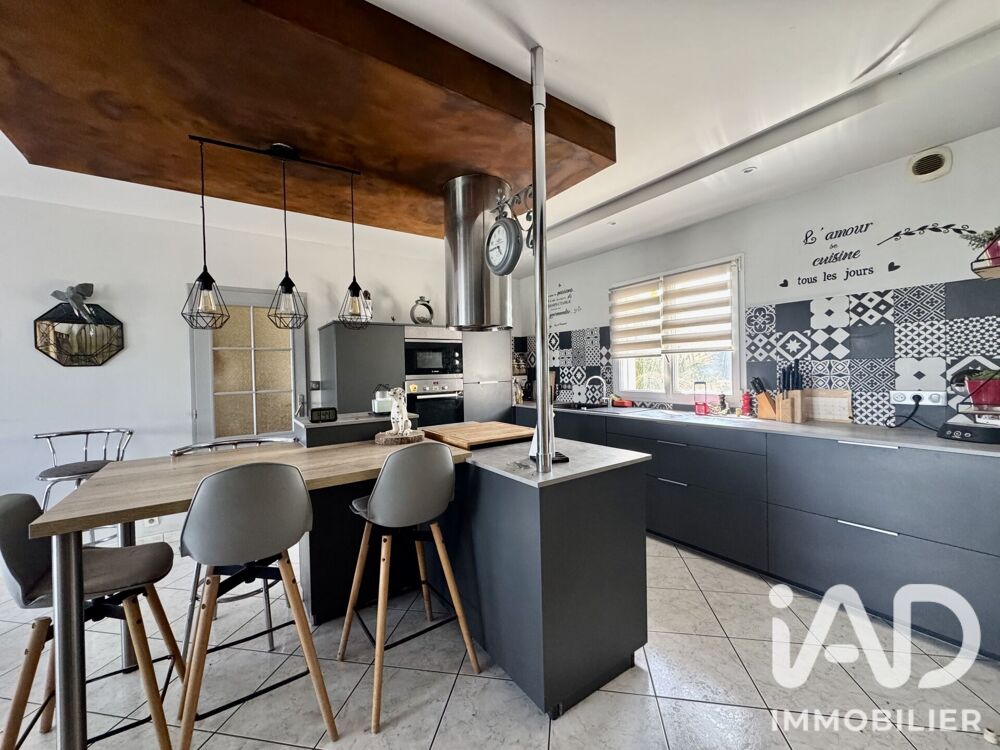 Vente Maison de campagne 8 pièces