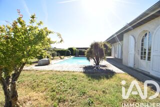  Maison à louer 5 pièces 123 m²