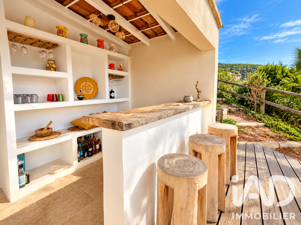 à vendre  Maison Carqueiranne (83320)