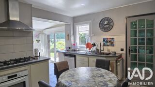  Maison à vendre 10 pièces 180 m²