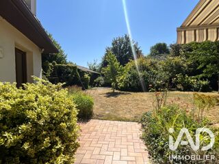  Maison à vendre 8 pièces 244 m²