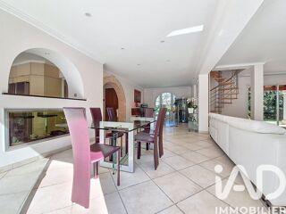  Maison à vendre 9 pièces 305 m²