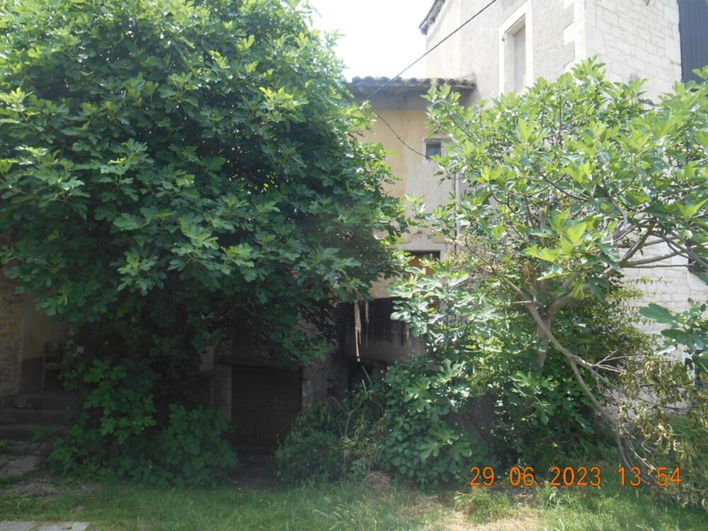 A 15 mn de Gaillac, Petite maison de village à restaurer....
