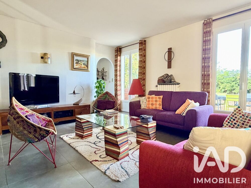 Vente Maison Vente Maison/villa 8 pièces Rilhac-rancon