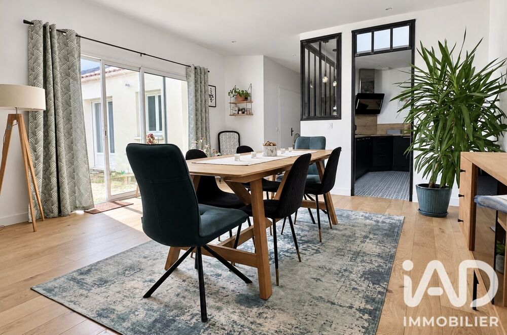à vendre  Maison La Rochelle (17000)