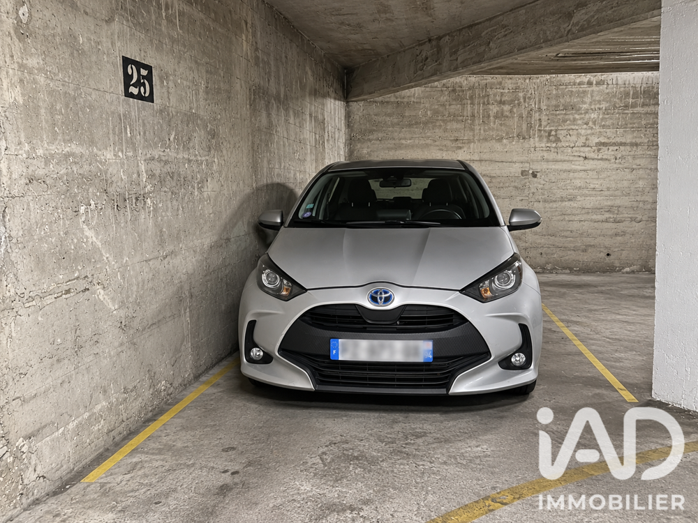 Vente Parking/Garage Vente Parking 12 m&sup2; Paris 15