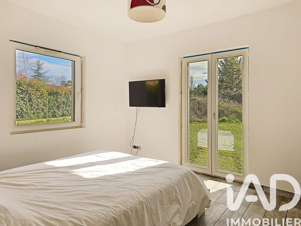 à vendre  Maison Cabrières-d'Avignon (84220)