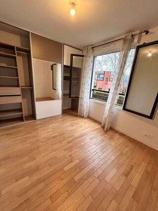  Appartement � vendre 4 pi�ces 76 m�