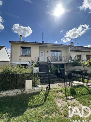 Maison 6 pièces 132 m² · à Sainte-Geneviève-des-Bois · 132 m² · 329 000 €
