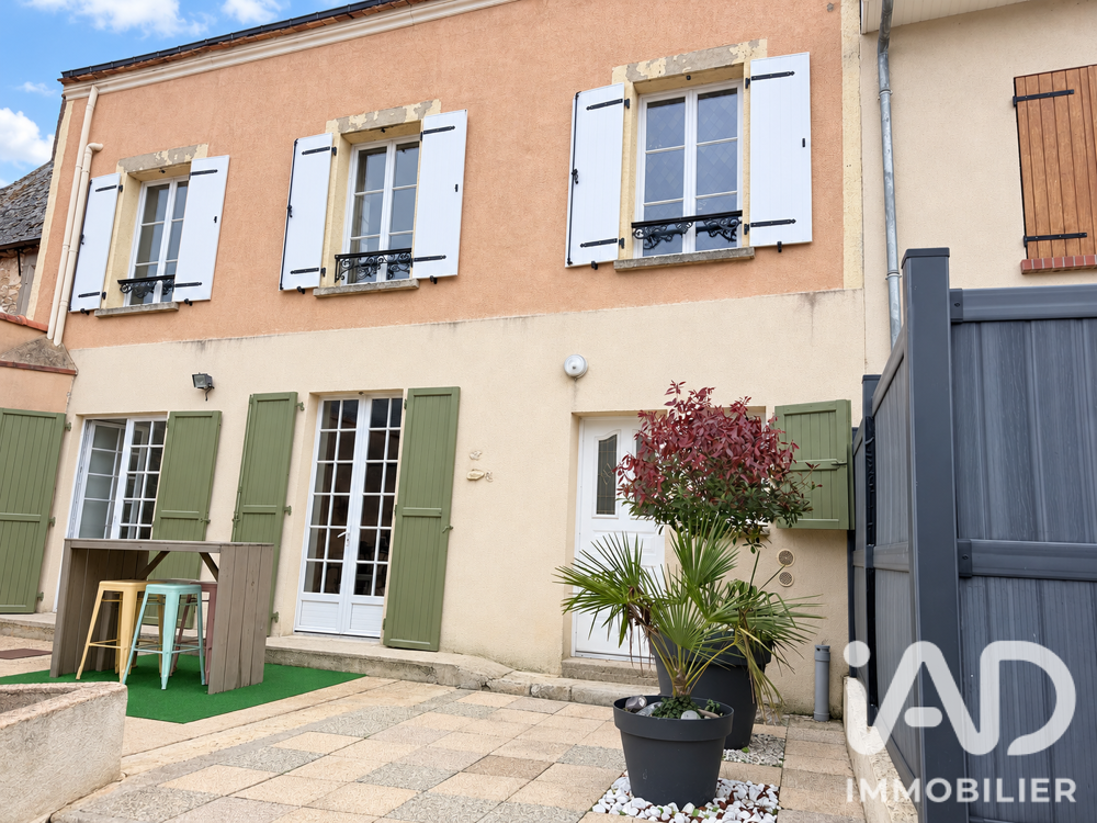 Vente Maison Vente Maison de village 8 pièces Boisville-la-saint-père