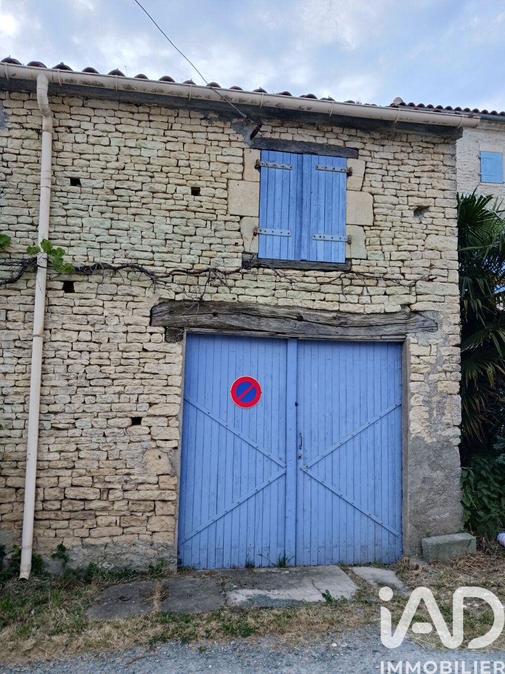vente Immeuble - 35 m² Ferrières (17170)