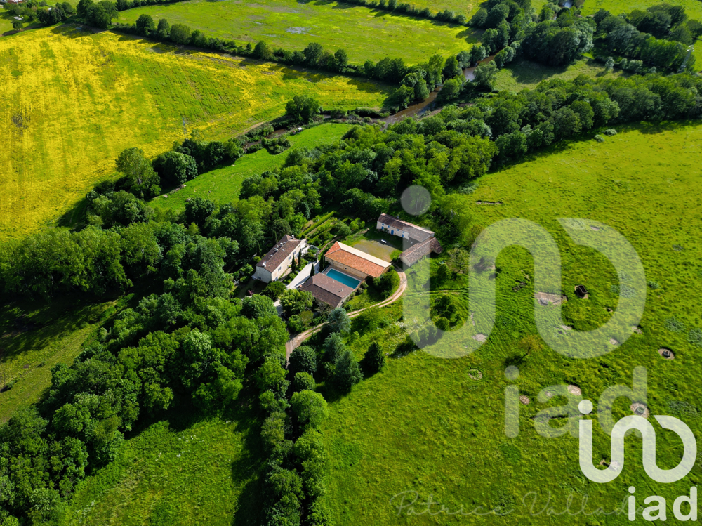 à vendre  Maison Vouthon (16220)