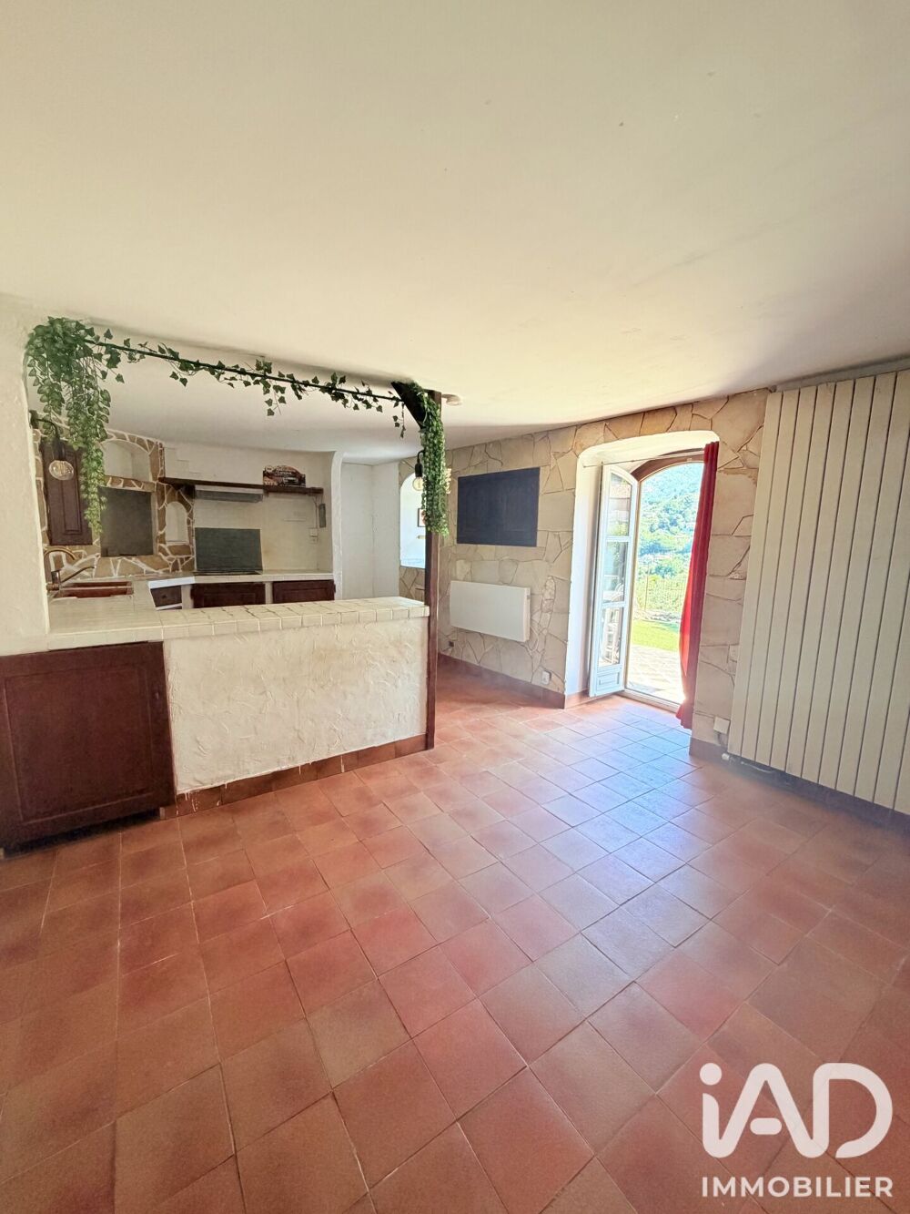 vente Maison - 4 pièce(s) - 76 m² Gilette (06830)