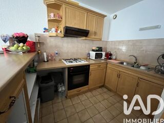  Immeuble � vendre 261 m�