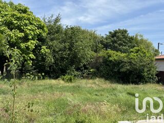 Terrain à vendre 826 m²