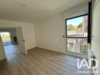  Appartement à louer 2 pièces 45 m²