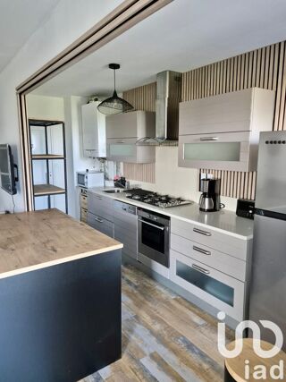  Appartement à louer 5 pièces 95 m²