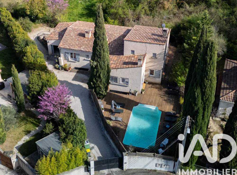 � vendre  Maison Aix-en-Provence (13100)