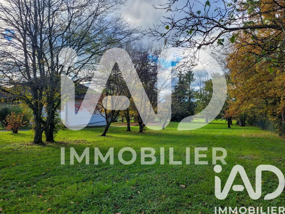 Maison 5 pièces 159 m² · à Estivareilles · 159 m² · 149 000 €
