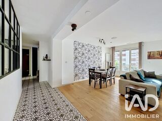  Appartement à louer 4 pièces 96 m²