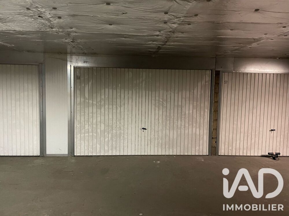 Vente Parking/Garage Vente Garage 132 m&sup2; Paris 10