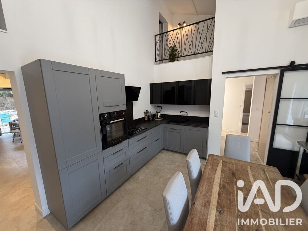 Vente Maison Vente Maison traditionnelle 9 pièces Pierrevert