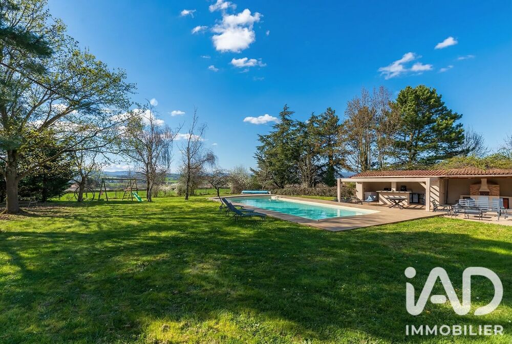 vente Maison - 8 pièce(s) - 338 m² Dommartin (69380)
