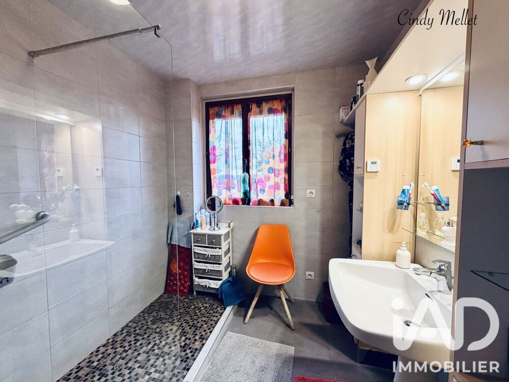 à vendre  Maison Thoiry (01710)