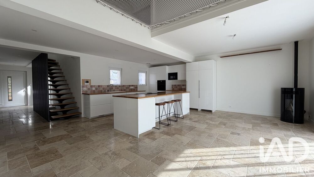 Vente Maison Vente Maison traditionnelle 8 pièces Limours