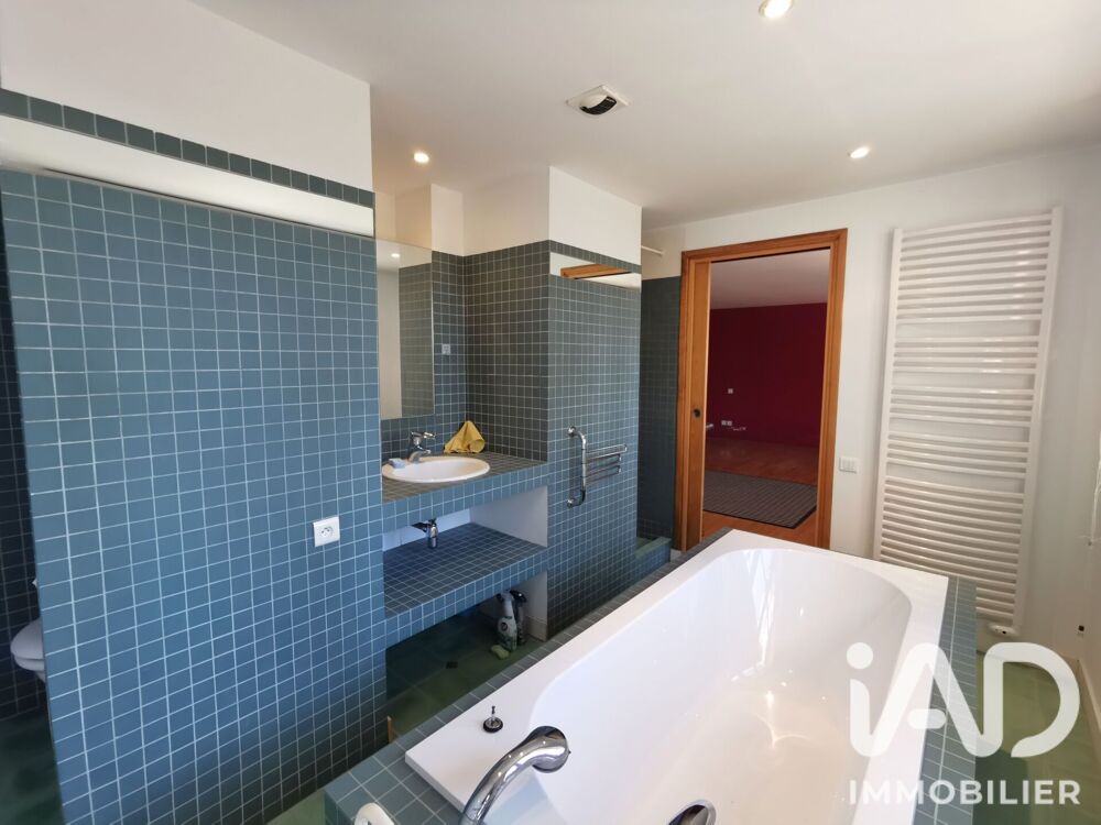 à vendre  Maison Figeac (46100)