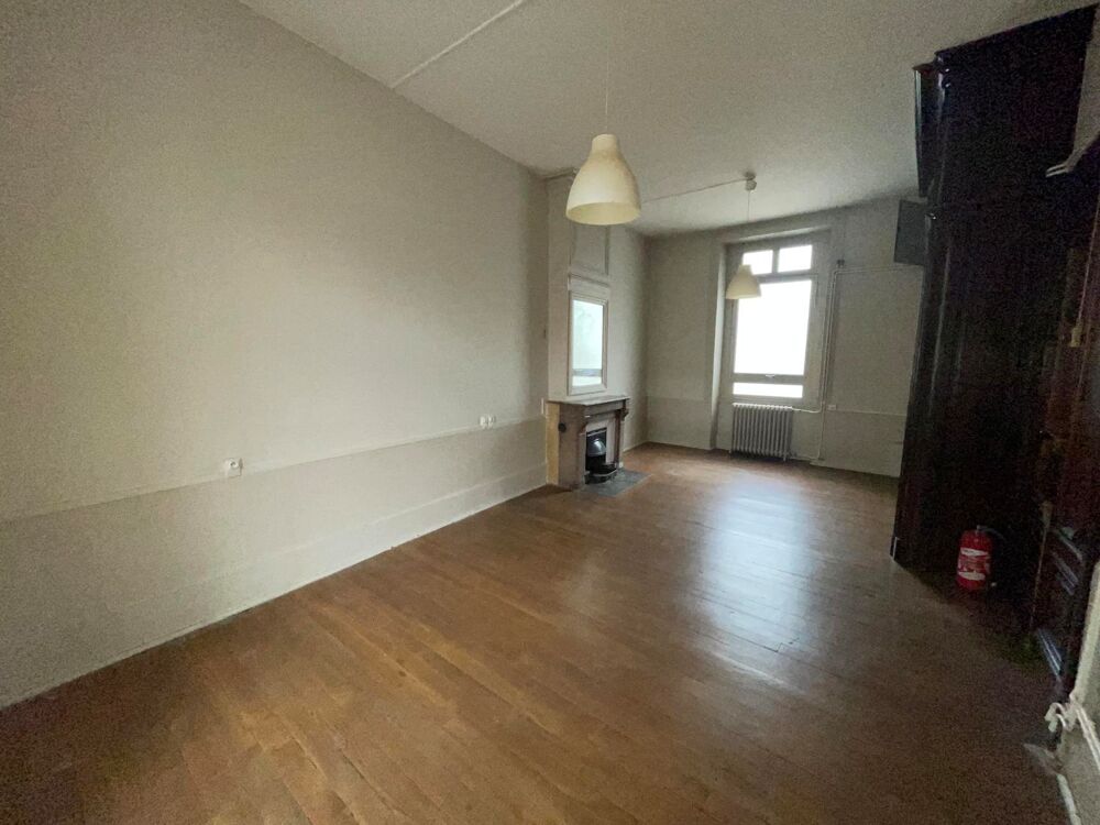   SAINT CHAMOND, 23 place de la liberté, bureau 282m² Saint-chamond