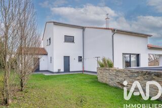  Maison � vendre 9 pi�ces 214 m�